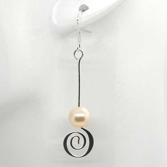 Frosted Peach Swirl Earrings - Picture 2 of 5